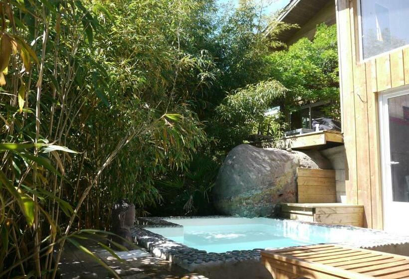 تختخواب و صبحانه Un Matin D’été