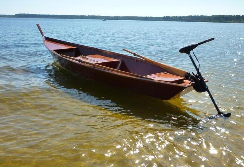 تختخواب و صبحانه Un Matin D’été