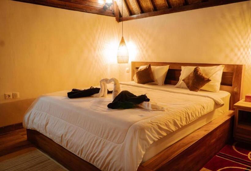 פנסיון Bintang House