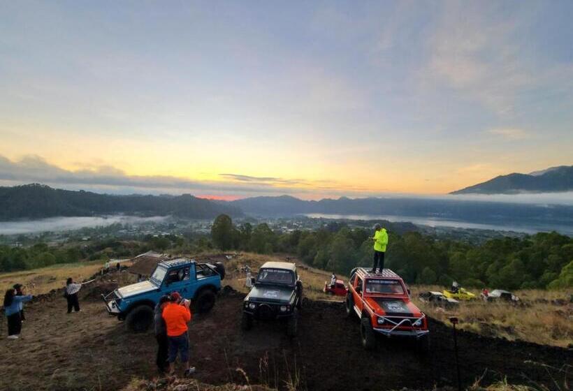 פנסיון Bintang House