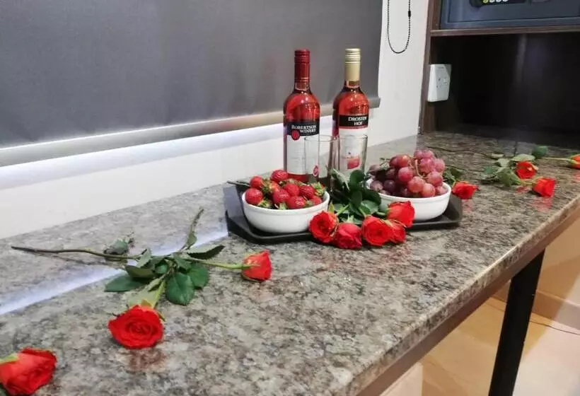 Essenwood Park Hotel