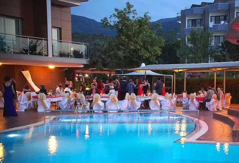 Faustina Hotel & Spa