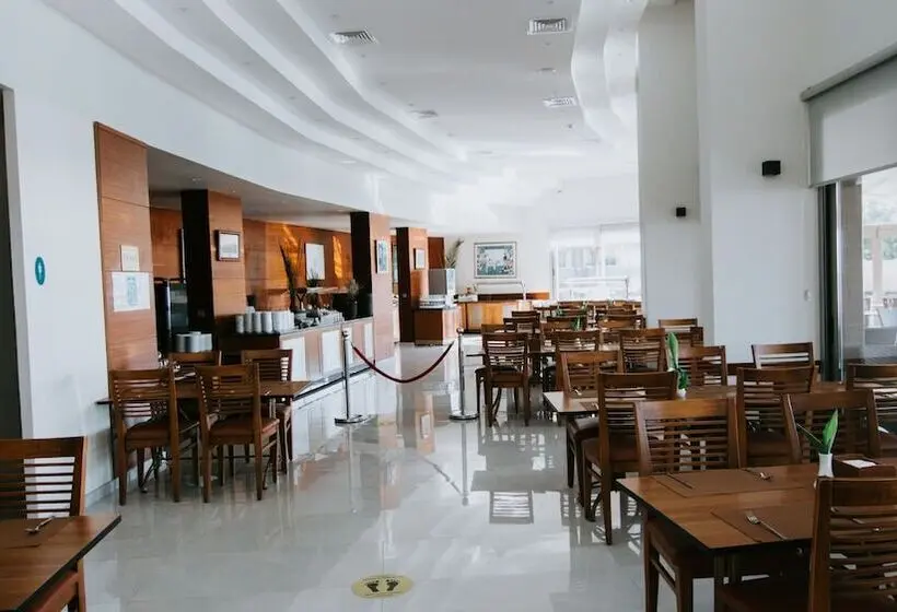 Faustina Hotel & Spa