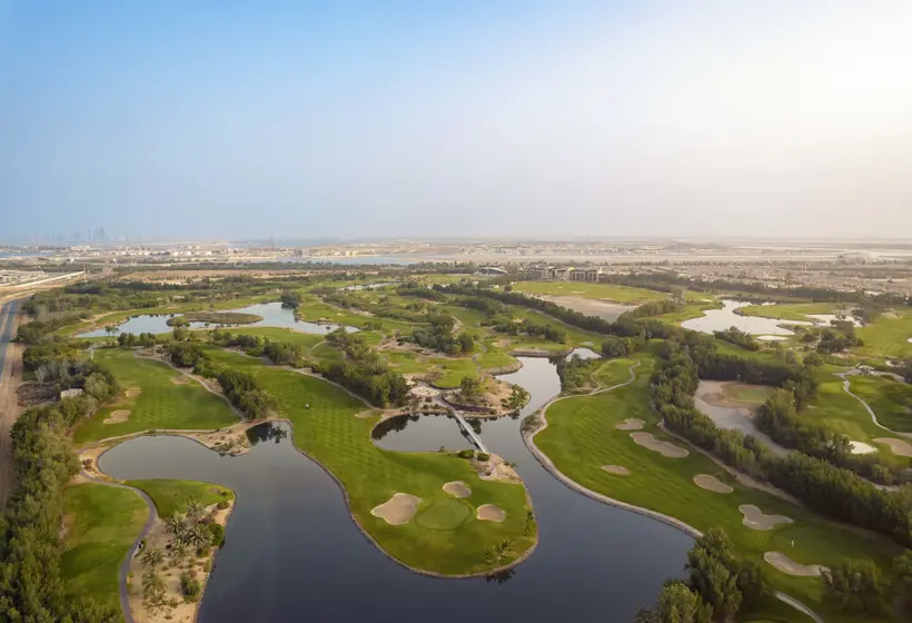 ホテル Abu Dhabi Golf Club