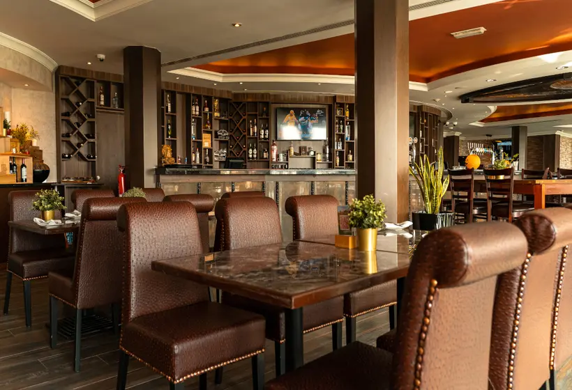 ホテル Abu Dhabi Golf Club