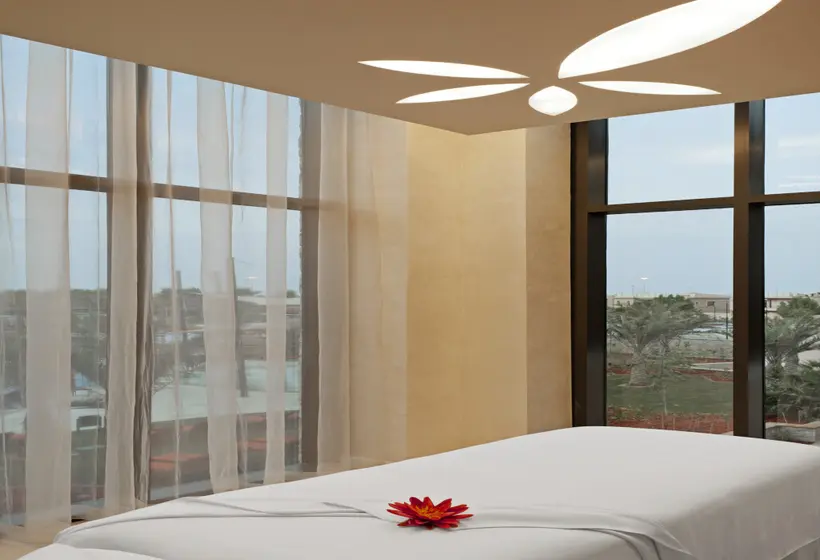 ホテル Abu Dhabi Golf Club