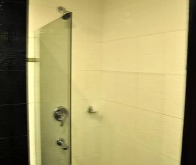 Hotelli Apra International