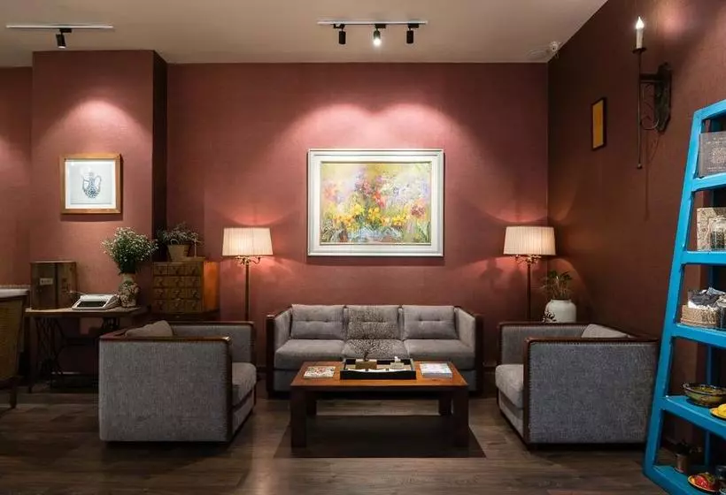 Asian Ruby Hotel & Apartment