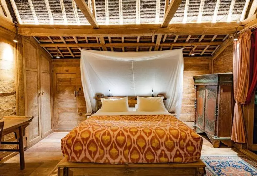 Отель Bambu Indah