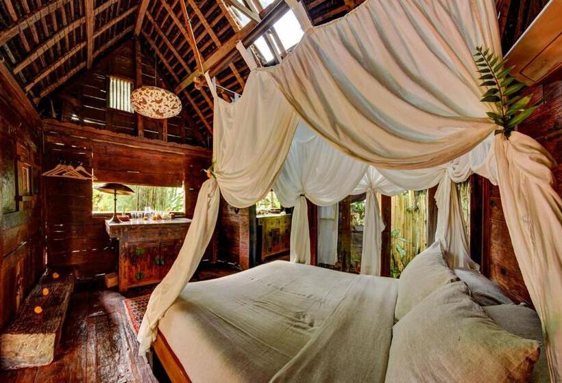 فندق Bambu Indah