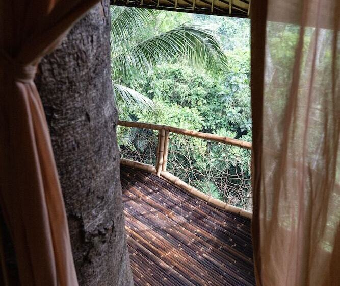 فندق Bambu Indah