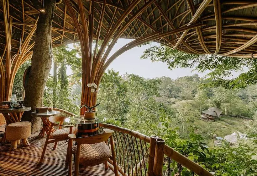 Отель Bambu Indah