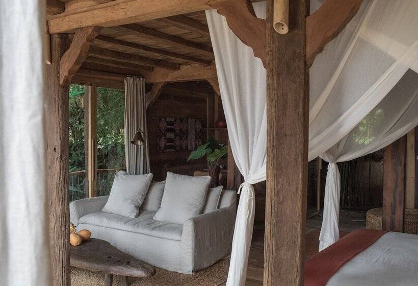 فندق Bambu Indah