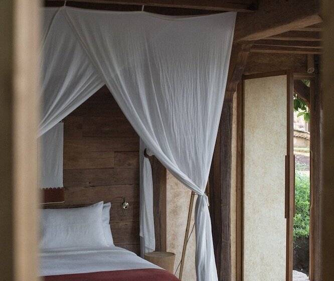 فندق Bambu Indah