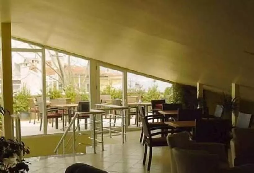 ホテル Büyükada Marine House