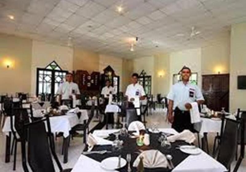 فندق Chaarya Resort & Spa