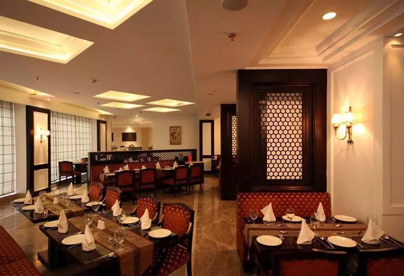 ホテル Country Inn & Suites By Radisson, Delhi Satbari
