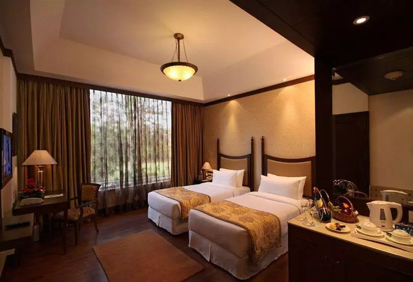 ホテル Country Inn & Suites By Radisson, Delhi Satbari