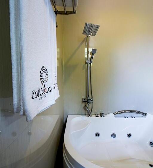 ホテル Full Moon Garden