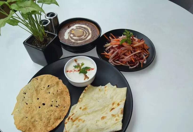 호텔 Ginger Dona Paula Goa