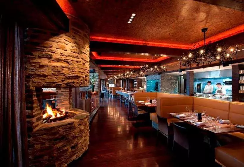 호텔 Hilton Queenstown Resort & Spa