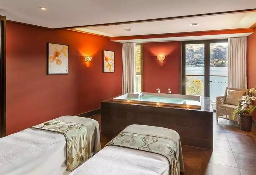 호텔 Hilton Queenstown Resort & Spa