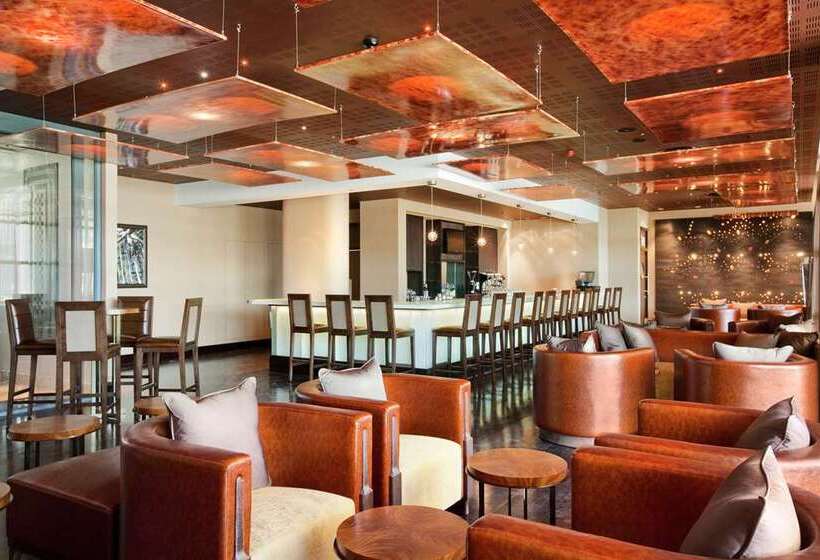 ホテル Hilton Windhoek