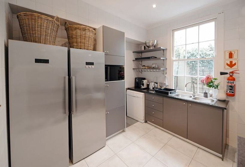 فندق De Waterkant House