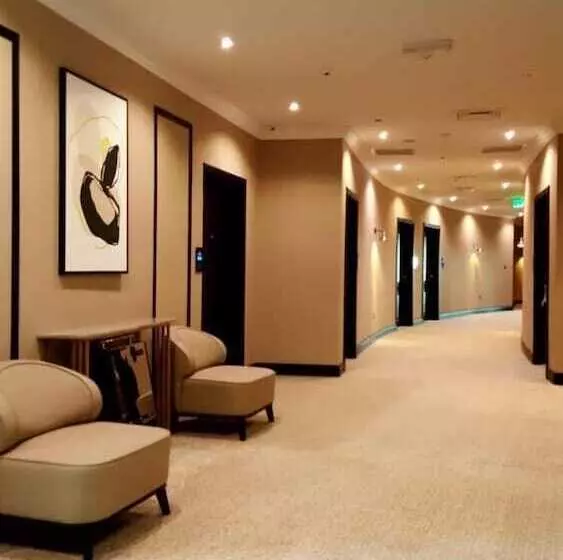 هتل Horizon Manor