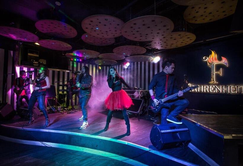 هتل Horizon Manor