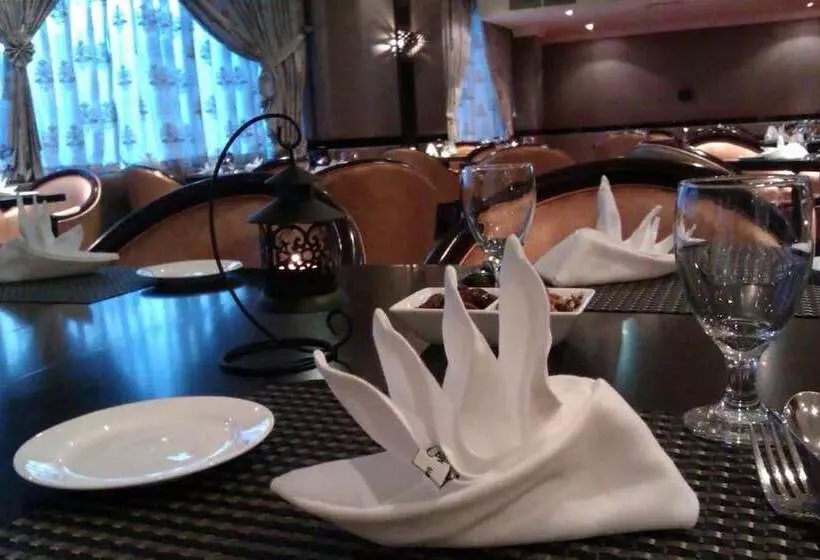 هتل Horizon Manor