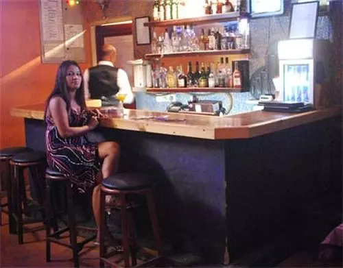 ホテル Indra Regent