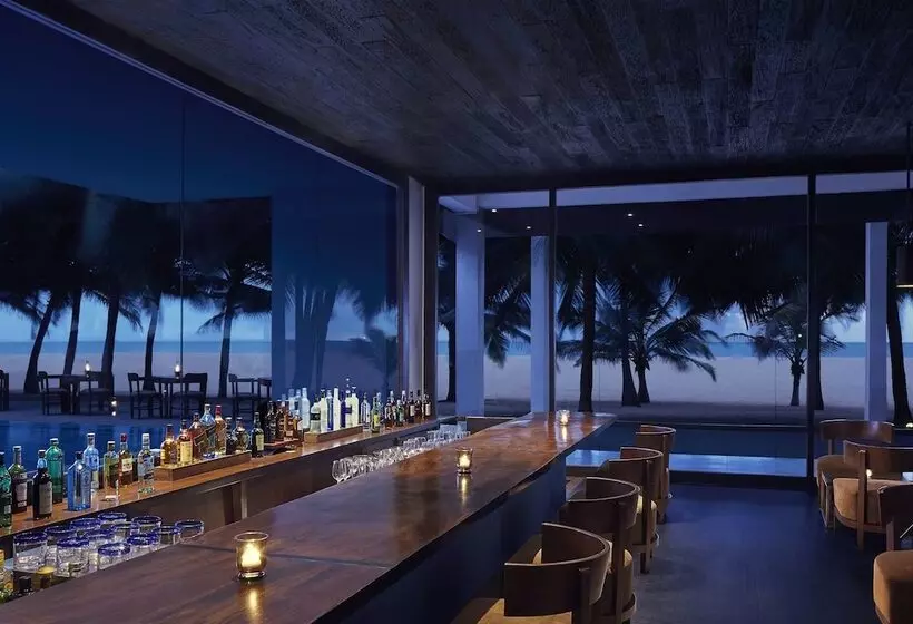 Szálloda Jetwing Blue