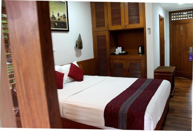 Hotell Manohara Resort