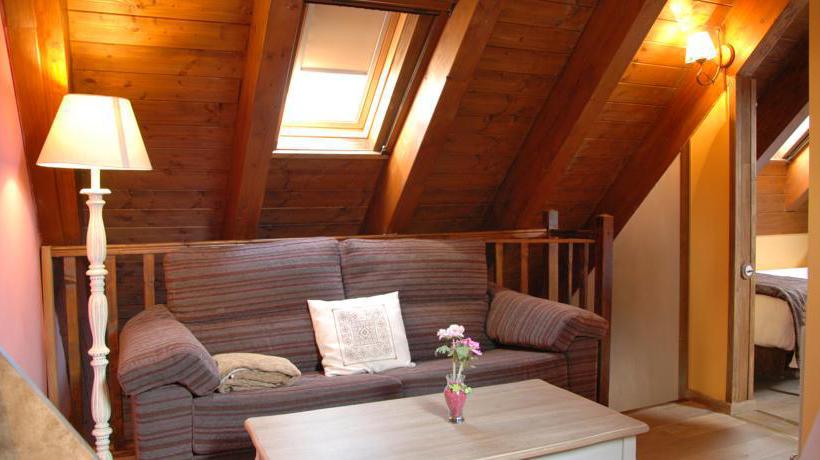 هتل Selba D'ansils