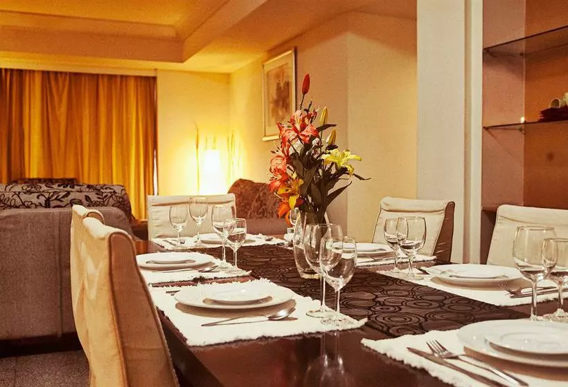 ホテル Sri Tiara Residences