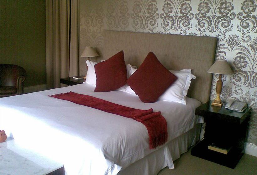 בית מלון כפרי The Fairways On The Bay