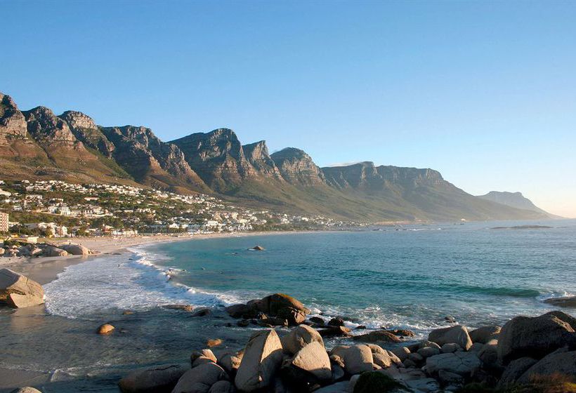 בית מלון כפרי The Fairways On The Bay