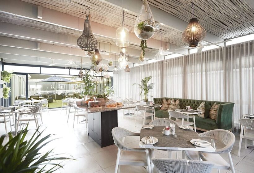 ホテル The Hyde All Suite