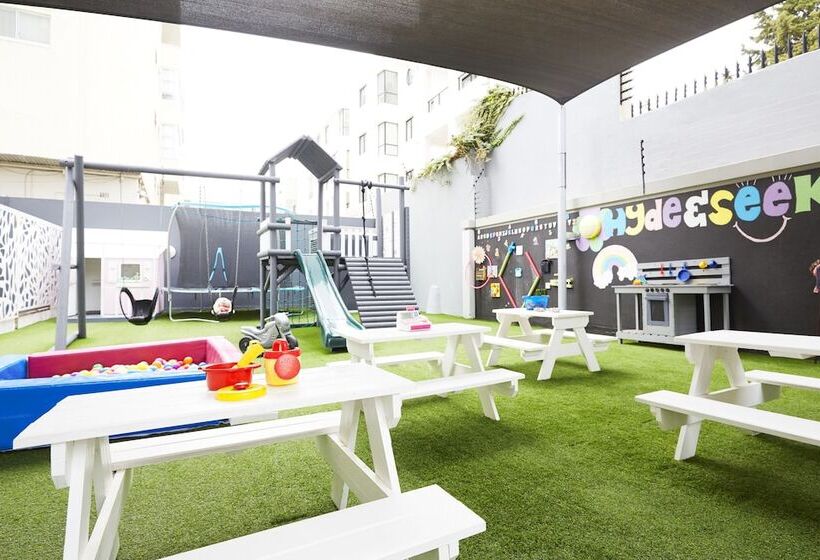 ホテル The Hyde All Suite