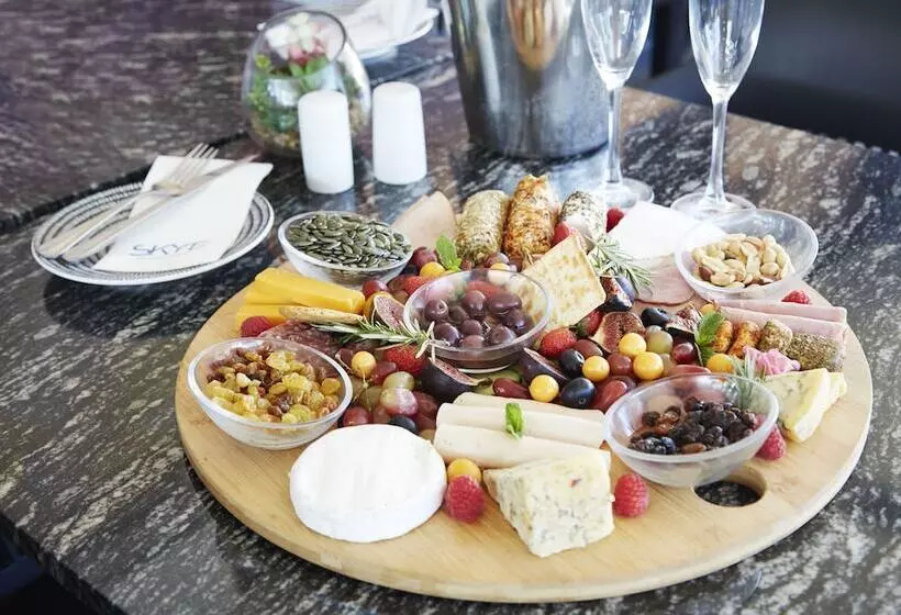 Hotel The Hyde All Suite