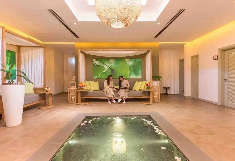 Sands Suites Resort & Spa