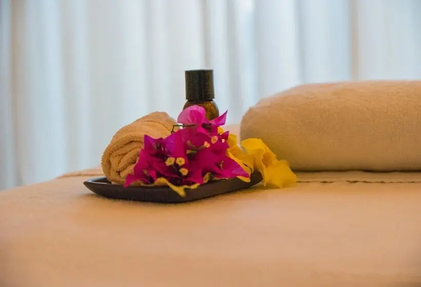 Sands Suites Resort & Spa