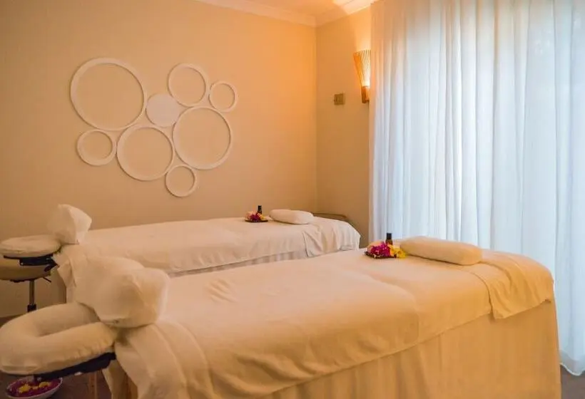 Sands Suites Resort & Spa