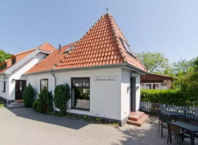 ユースホステル Gästehaus & Restaurant Seemannshus