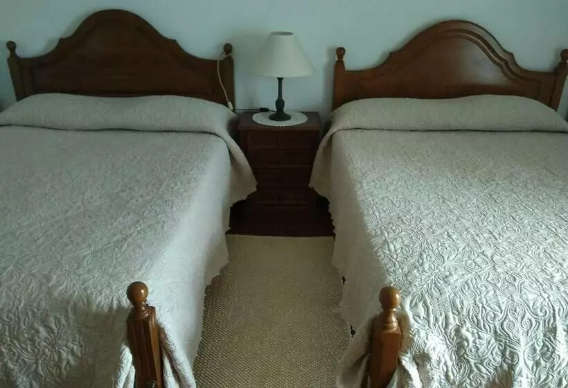 ユースホステル Residencial Retiro Sra. Da Luz