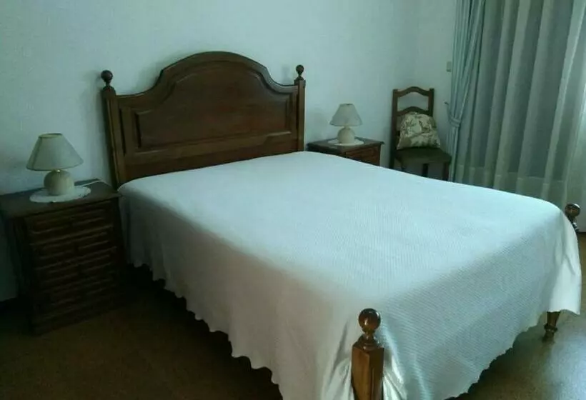 ユースホステル Residencial Retiro Sra. Da Luz