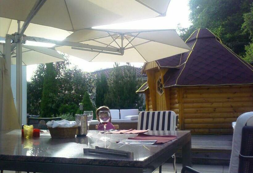 住宿加早餐 Apartment Capitolio Eptingen