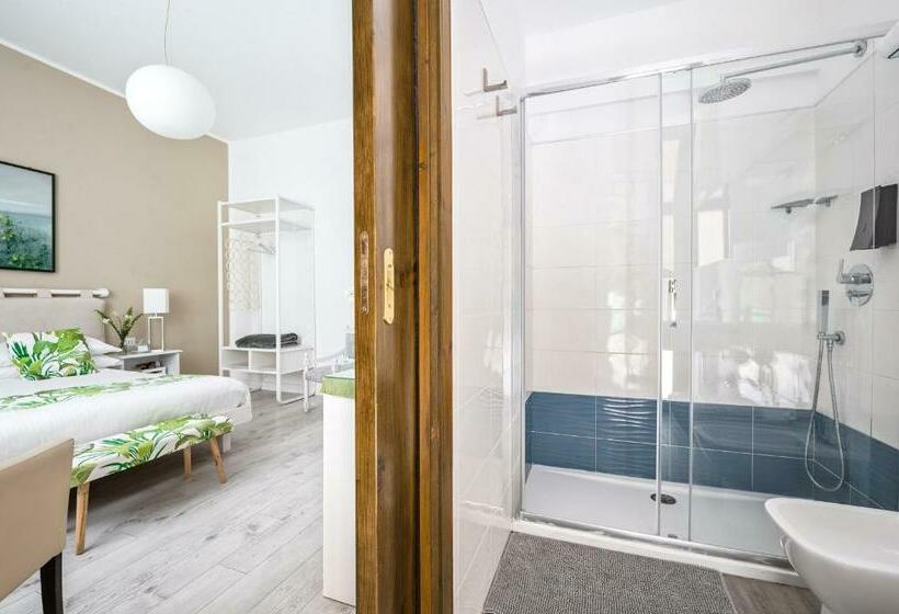 مبيت وإفطار Donna Laura