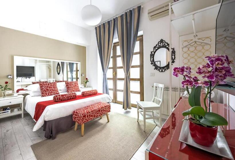 مبيت وإفطار Donna Laura